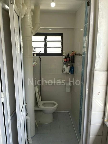Master Room (HDB) for Rent in  567 Pasir Ris Street 51 - Image 2