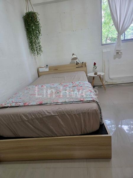 Common Room (HDB) for Rent in  207 Toa Payoh North - Image 6