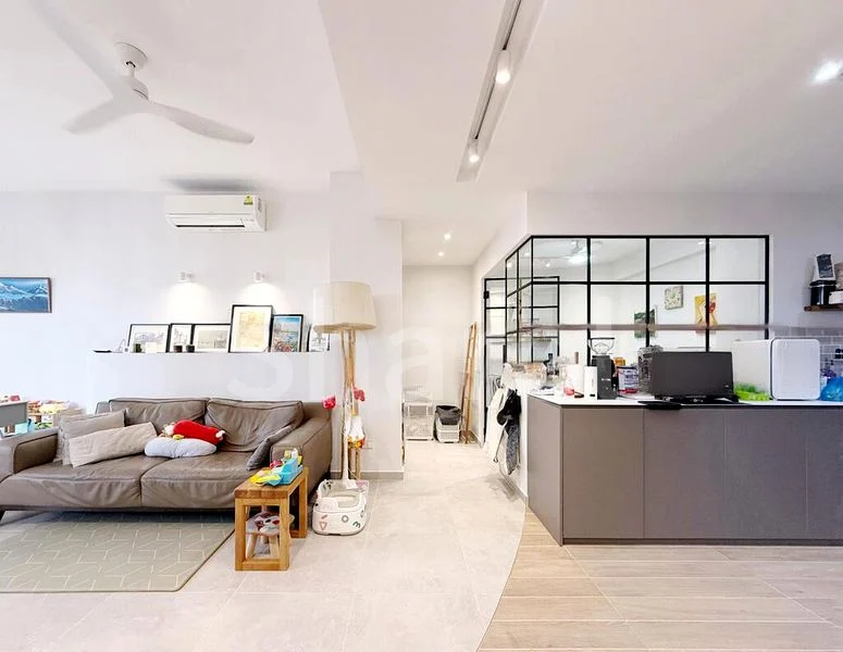 1 Bed Condo for Rent in  Bayshore Park - Image 4