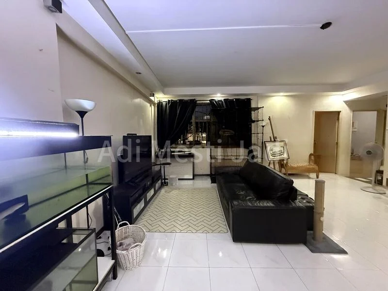 5 Room (5I) HDB for Sale in  663B Jurong West Street 65 - Image 2