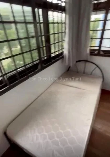 Common Room (HDB) for Rent in  698 Hougang Street 61 - Image 3