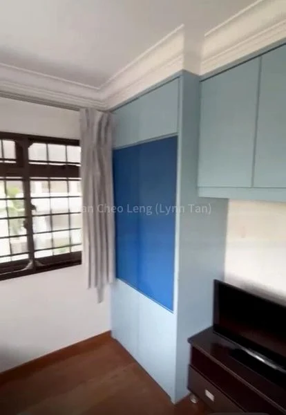 Common Room (HDB) for Rent in  698 Hougang Street 61 - Image 5
