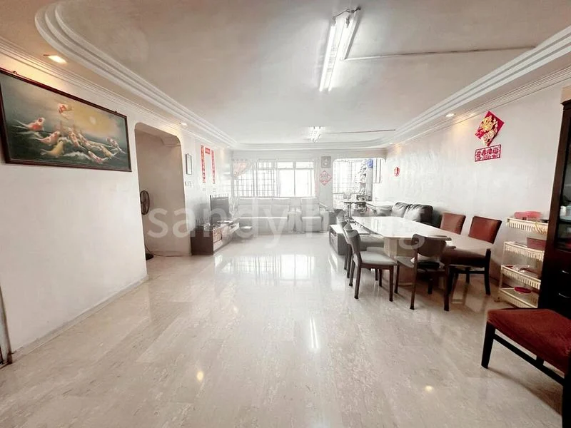 5 Room (5I) HDB for Sale in 267 Toh Guan Road - Image 3