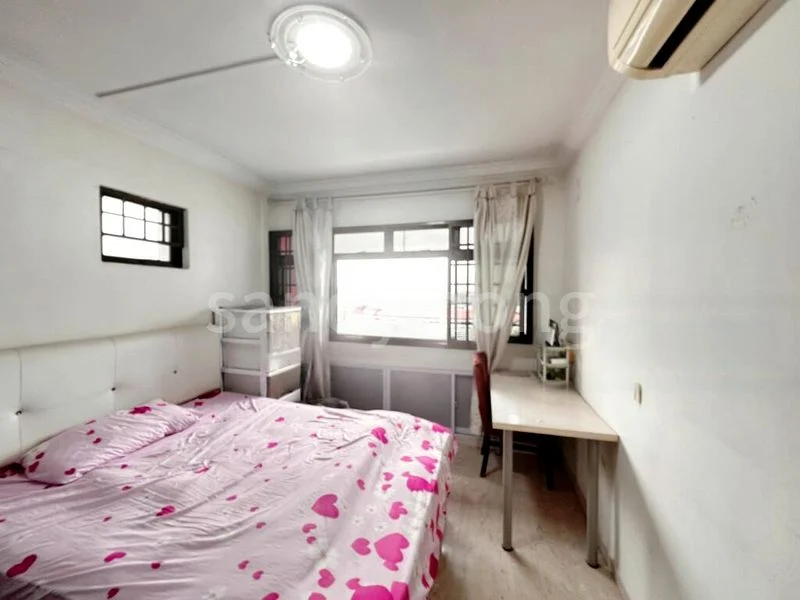 5 Room (5I) HDB for Sale in 267 Toh Guan Road - Image 8