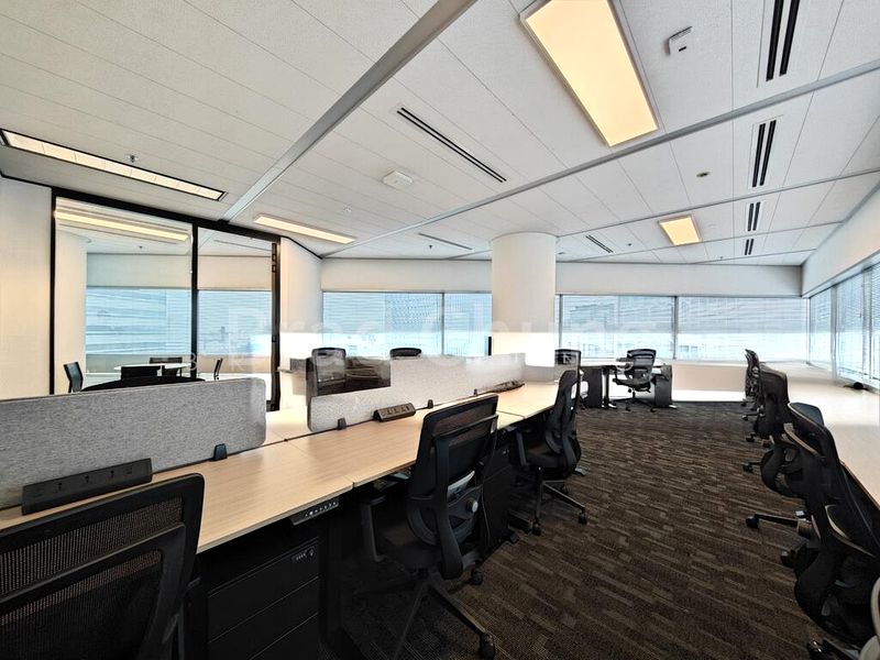 Office for Rent: Gateway East - Image 2