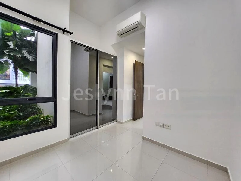 2 Bed Apartment (Condo) for Sale in  8 Farrer Suites - Image 7