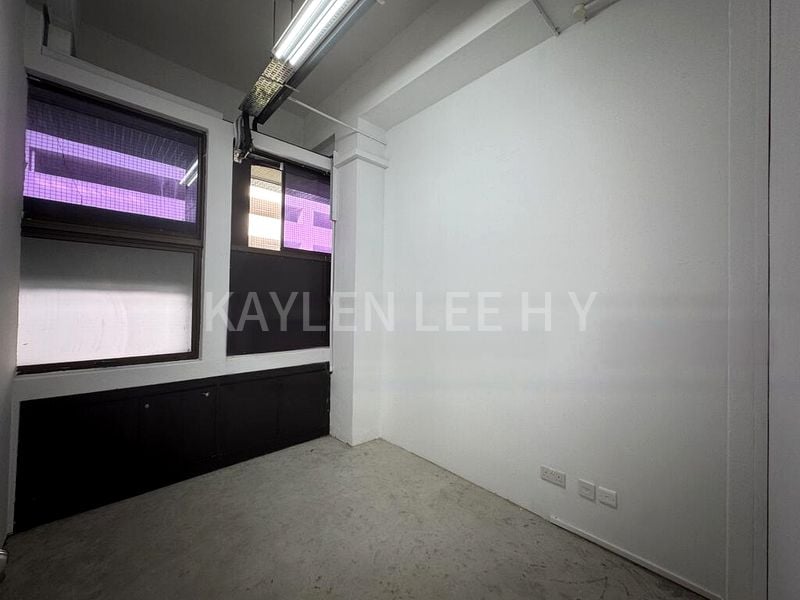 Office for Rent: 112 Lavender Street - Image 5