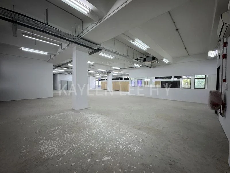 Office for Rent: 112 Lavender Street - Image 2