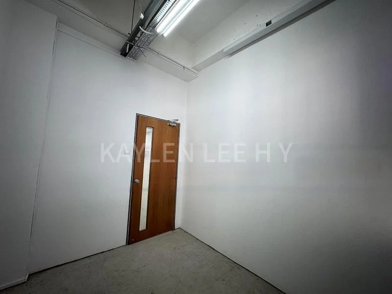 Office for Rent: 112 Lavender Street - Image 6