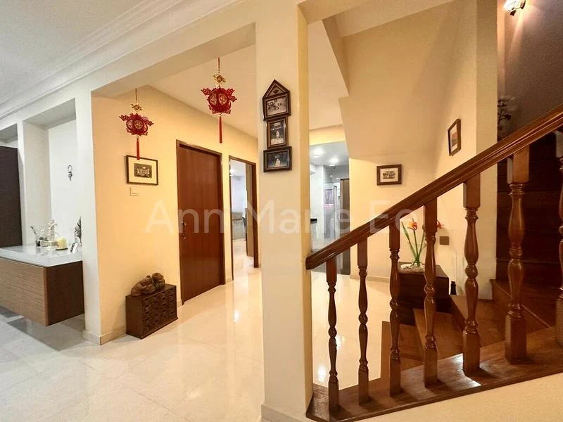 4 Bed Terraced House (Landed) for Sale in  Jalan Ikan Merah - Image 2