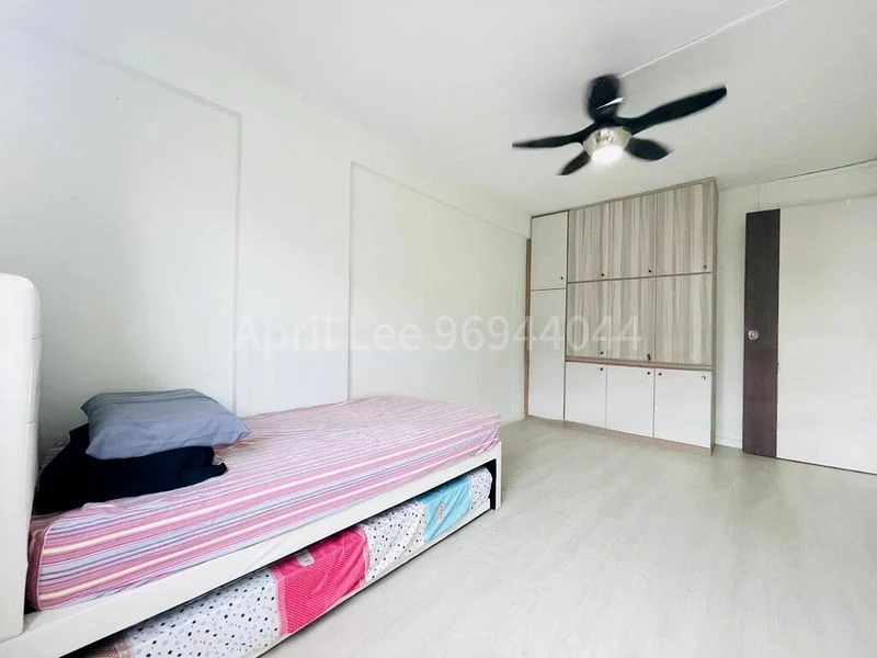 3 Room (3I) HDB for Rent in  130 Marsiling Rise - Image 9