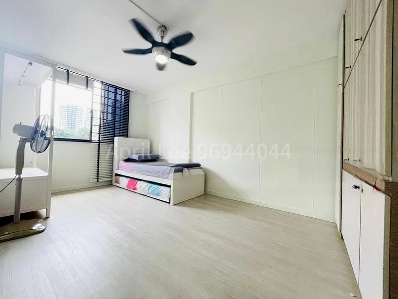 3 Room (3I) HDB for Rent in  130 Marsiling Rise - Image 8