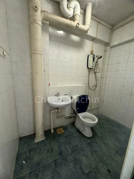 4 Room (4NG) HDB for Rent in  627 Choa Chu Kang Street 62 - Image 6