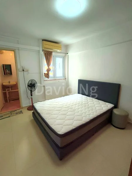 Master Room (HDB) for Rent in 524 Ang Mo Kio Avenue 5 - Image 1