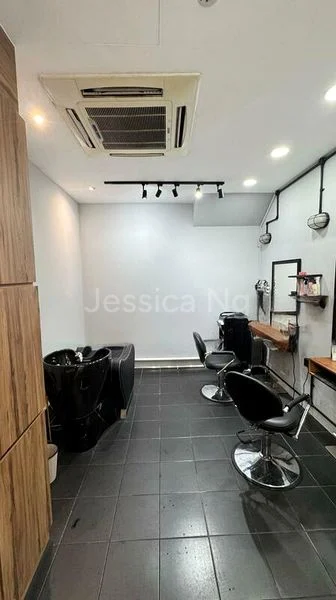 Shop / Shophouse for Rent: 631 Ang Mo Kio Avenue 4 - Image 1