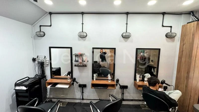 Shop / Shophouse for Rent: 631 Ang Mo Kio Avenue 4 - Image 2