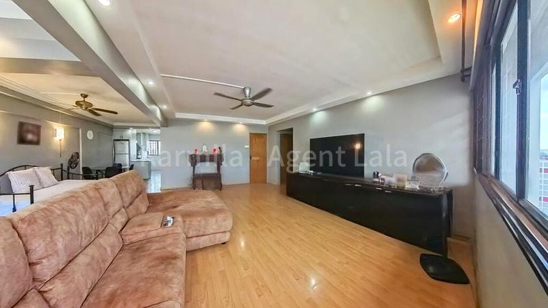 5 Room (5I) HDB for Sale in  624 Hougang Avenue 8 - Image 4