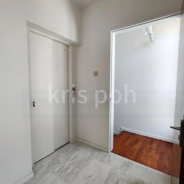 7 Bed Bungalow (Landed) for Rent around  Jalan Sentosa - Image 11