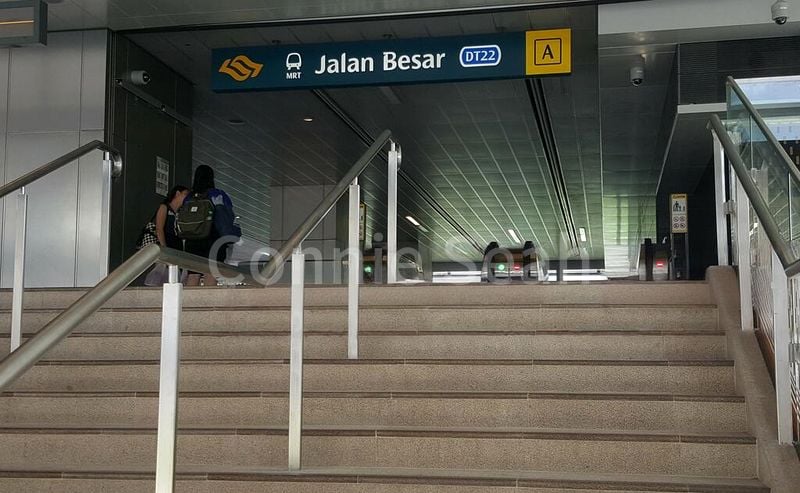 Shop / Shophouse for Sale: Inexpensive! Rare Little India Shophouse for Sale - Image 4