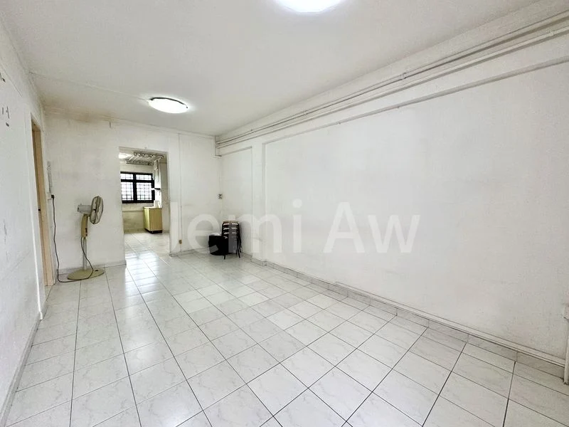 2 Room (2I) HDB for Sale in  514 Bedok North Avenue 2 - Image 1