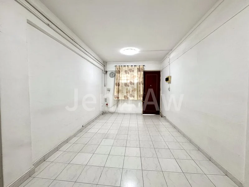 2 Room (2I) HDB for Sale in  514 Bedok North Avenue 2 - Image 2