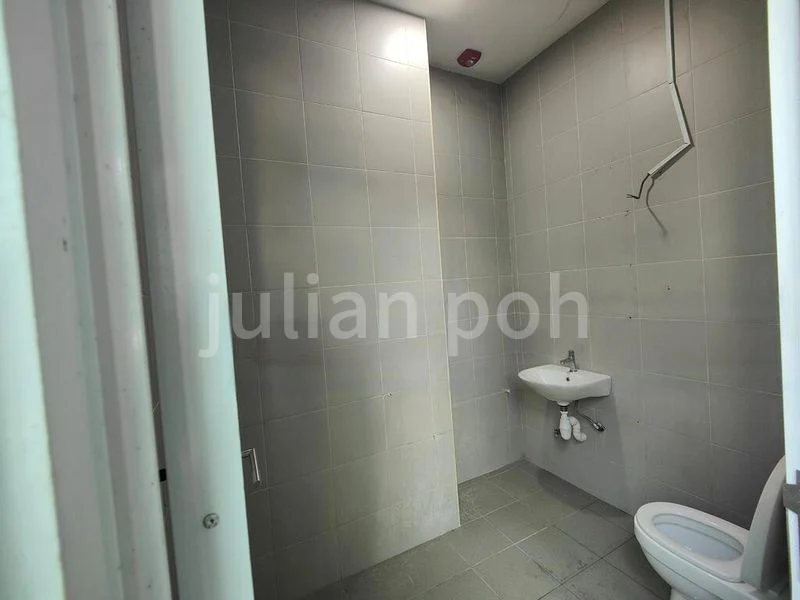 Light Industrial (B1) for Rent: BHCC SPACE - Image 2