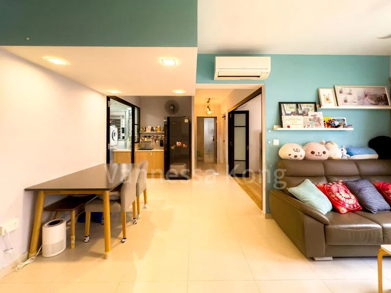 4 Room (4A) HDB for Sale in  443D Bukit Batok West Avenue 8 - Image 1