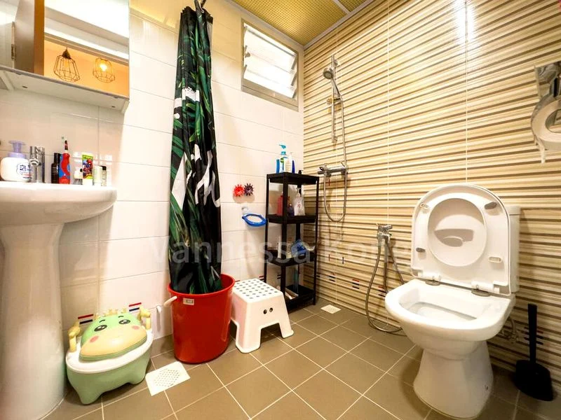 4 Room (4A) HDB for Sale in  443D Bukit Batok West Avenue 8 - Image 6