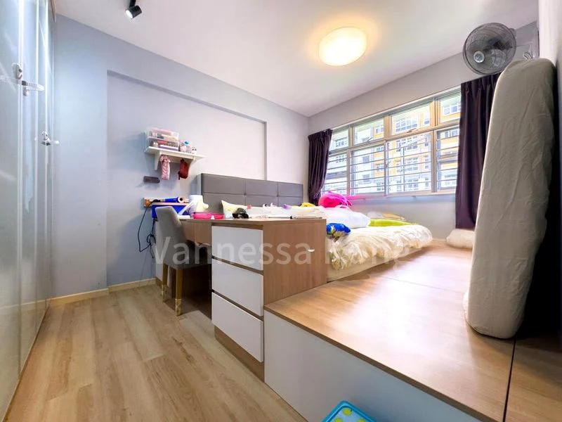 4 Room (4A) HDB for Sale in  443D Bukit Batok West Avenue 8 - Image 5