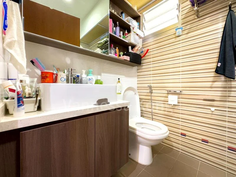 4 Room (4A) HDB for Sale in  443D Bukit Batok West Avenue 8 - Image 3