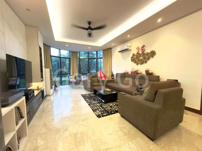 3 Bed Condo for Sale in  Parc Oasis - Image 16