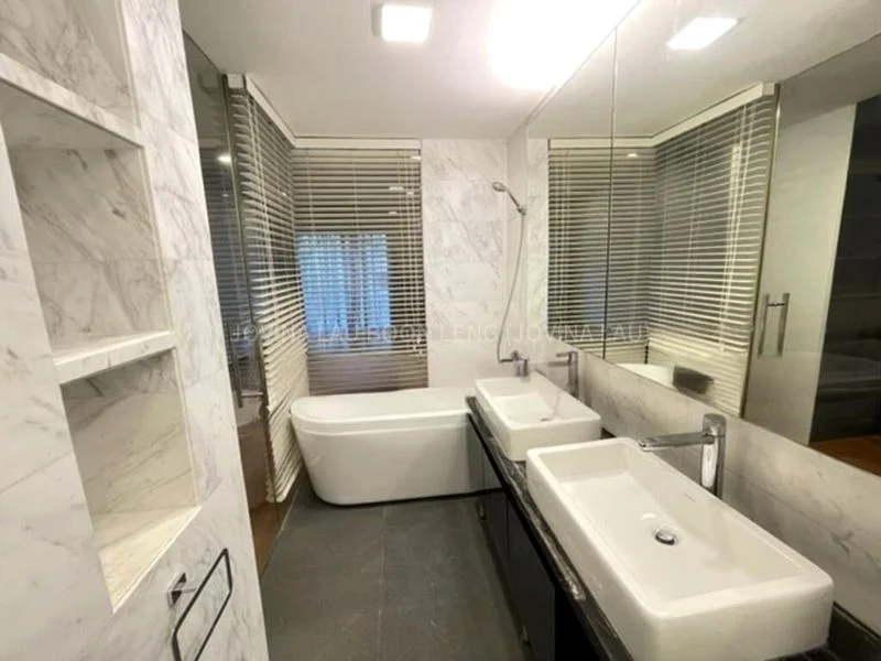 3 Bed Condo for Rent in Nassim Jade - Image 12