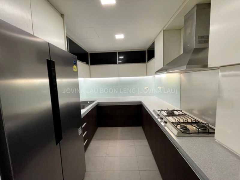 3 Bed Condo for Rent in  Nassim Jade - Image 16