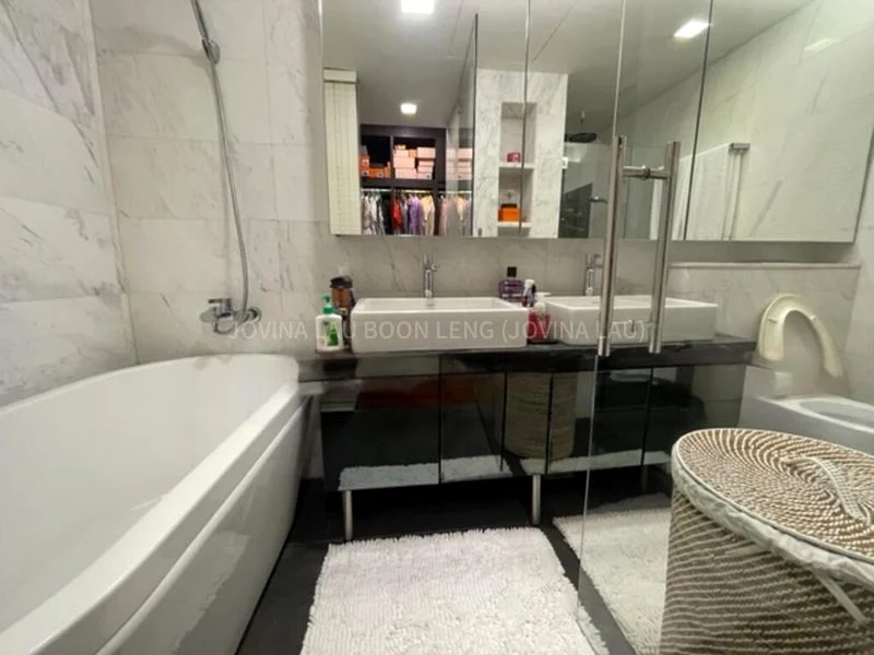 3 Bed Condo for Rent in  Nassim Jade - Image 2