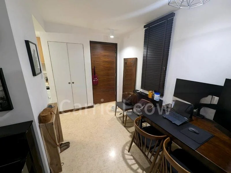 1 Bed Apartment (Condo) for Rent in  The Waterina - Image 5