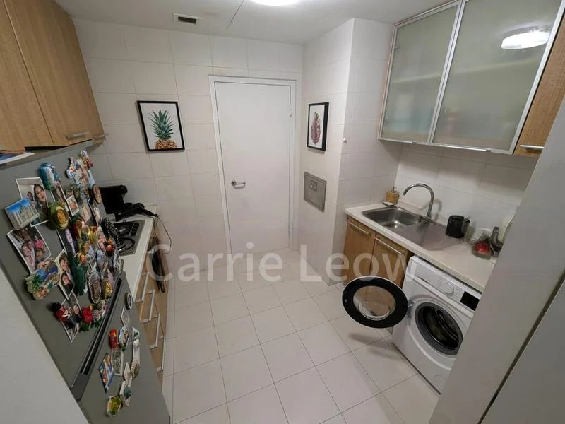 1 Bed Apartment (Condo) for Rent in  The Waterina - Image 3