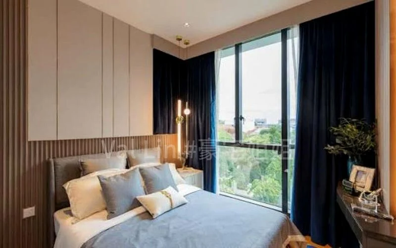 5 Bed Semi-Detached House (Landed) for Sale in  Belgravia Ace - Image 1