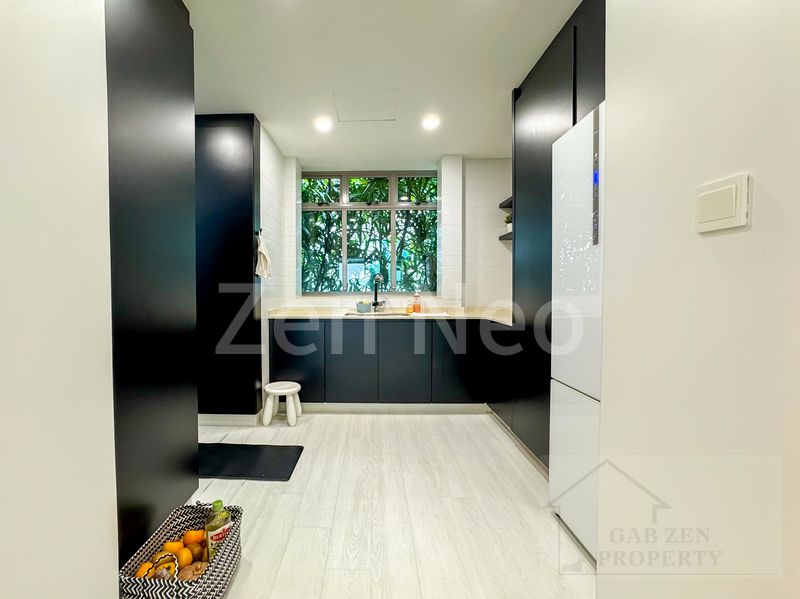 2 Bed Apartment (Condo) for Sale in Newton 18 - Image 11