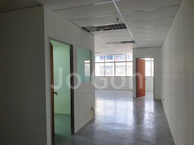 Light Industrial (B1) for Rent: Aljunied Industrial Complex - Image 3
