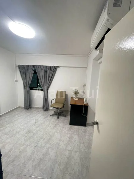 Common Room (HDB) for Rent in  575 Hougang Street 51 - Image 4