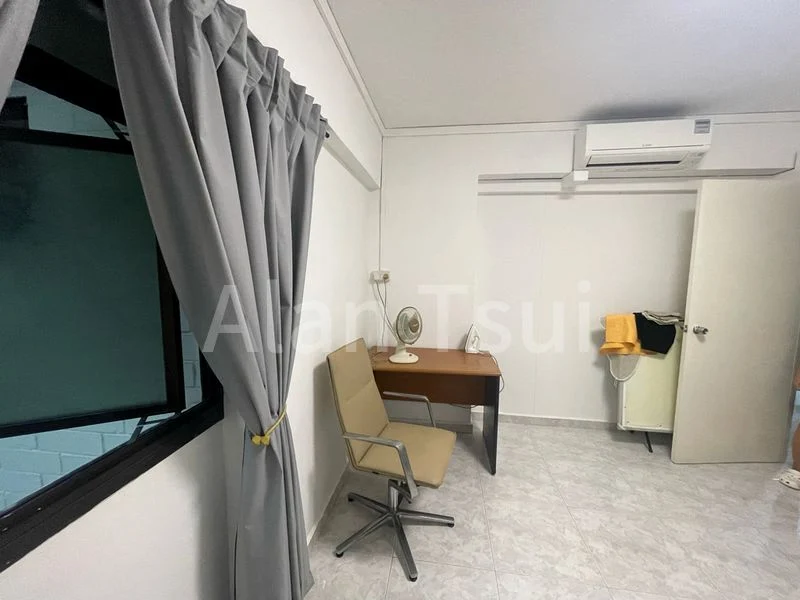 Common Room (HDB) for Rent in  575 Hougang Street 51 - Image 5