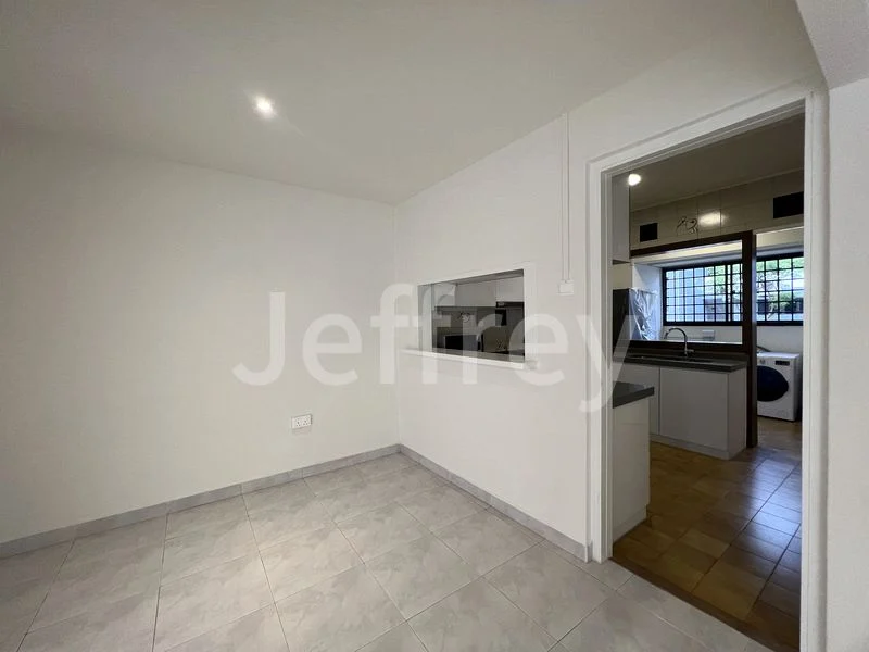 3 Bed Condo for Rent in Chancery Court - Image 4