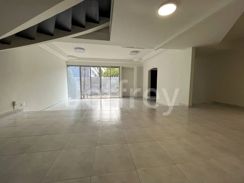 3 Bed Condo for Rent in Chancery Court - Image 1