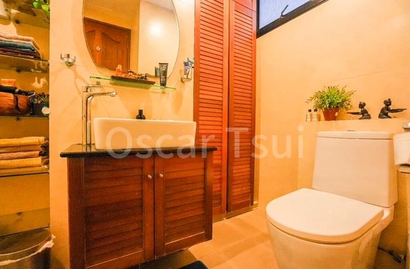 3 Bed Condo for Sale in  Leonie Gardens - Image 8