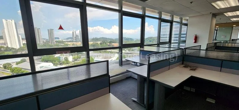 Office for Rent: Fragrance Empire Building - Image 5