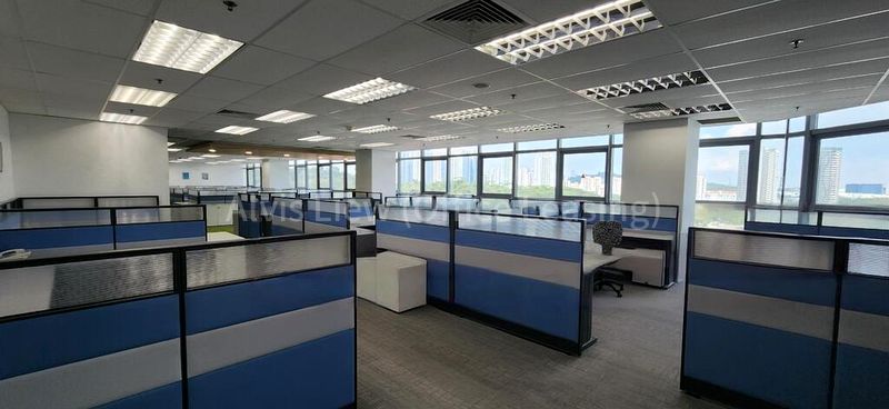 Office for Rent: Fragrance Empire Building - Image 6
