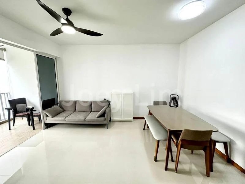 3 Bed Executive Condo for Rent in  Forestville - Image 2