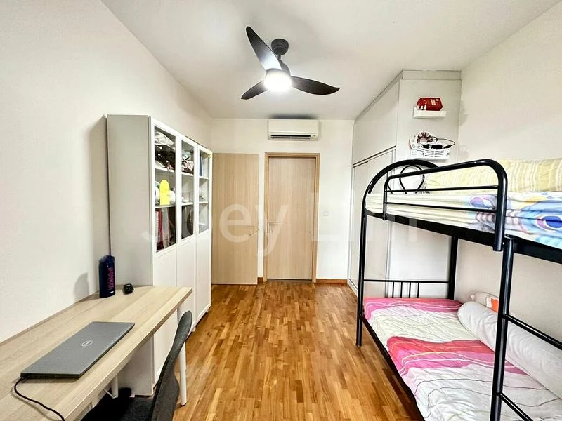 3 Bed Executive Condo for Rent in  Forestville - Image 7