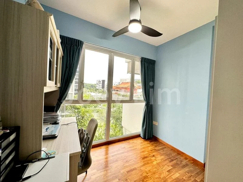 3 Bed Executive Condo for Rent in  Forestville - Image 6