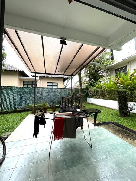 4 Bed Bungalow (Landed) for Sale in  Hong Kong Park - Image 15